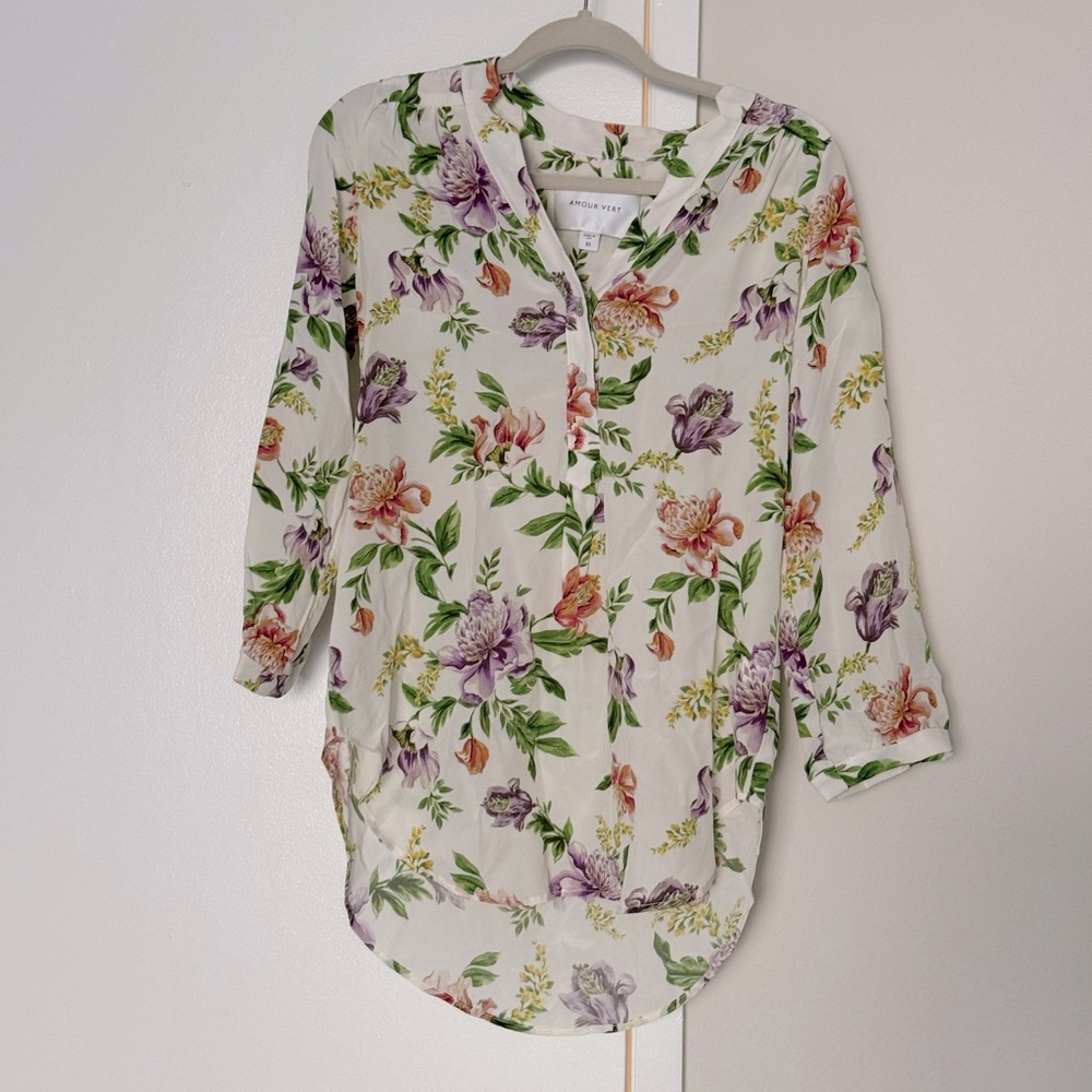 Amour Vert Silk long sleeve blouse in XS with floral design